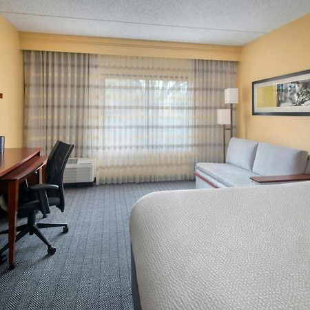 Courtyard By Marriott Mt. Laurel Hotel Mount Laurel Ngoại thất bức ảnh